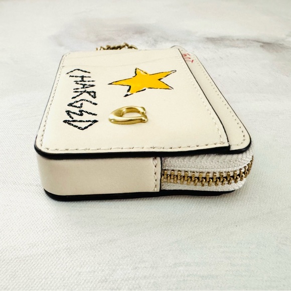 Coach Cream Card Holder with Gold Chain - Picture 4 of 13